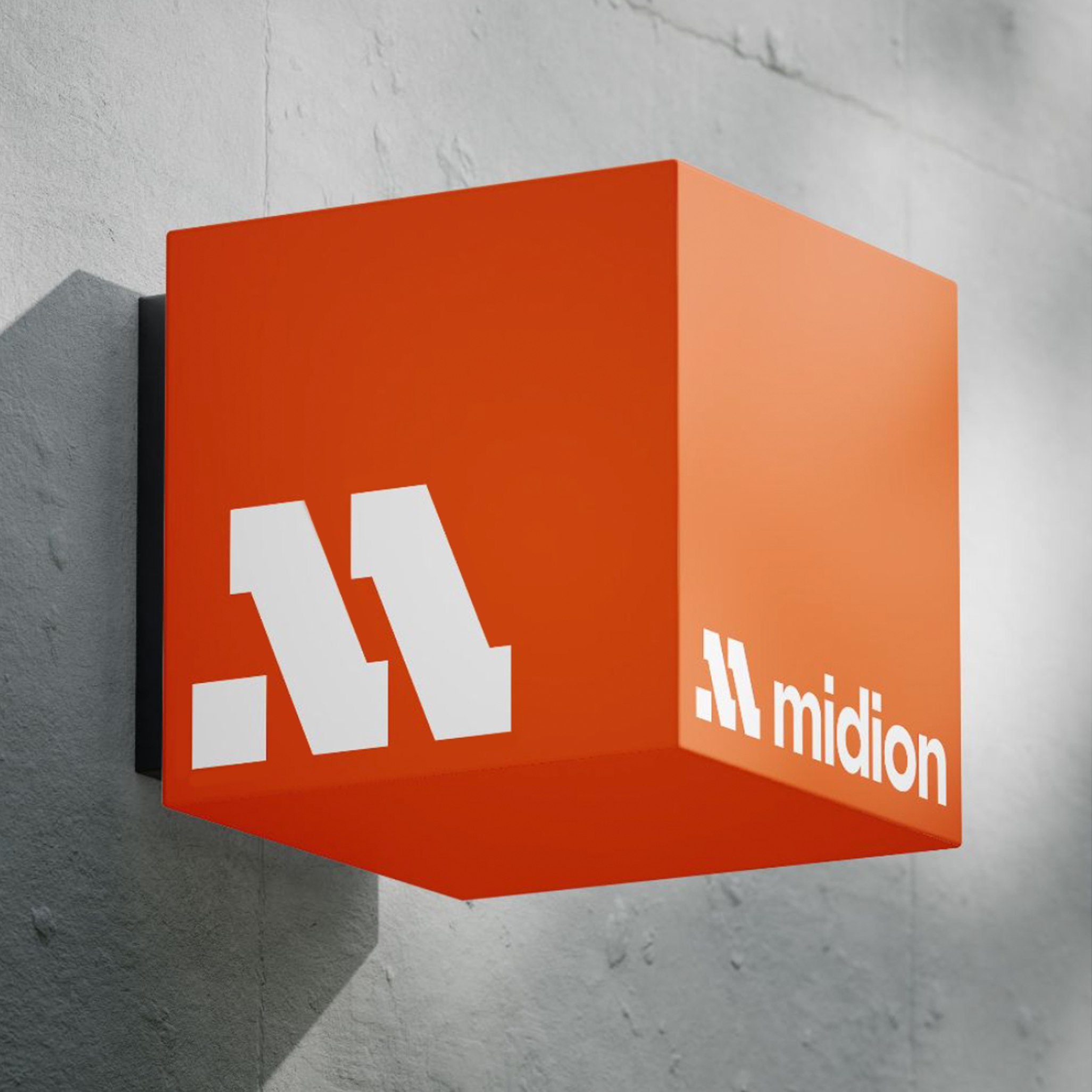 Midion_sign_half-1